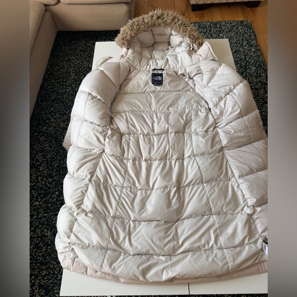 North Face Jacket - ladies’ small - goose down - Picture 2 of 9